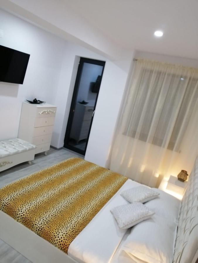 Nemo Apartment Нэводари Экстерьер фото